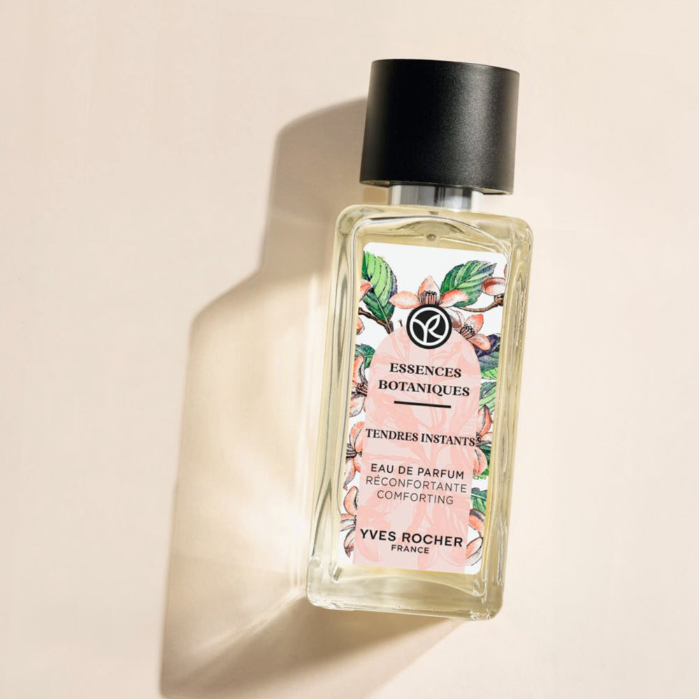 エッセンス ド フロウ テンダー オードパフューム 50mL